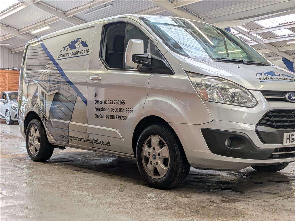 <p>2016 FORD TRANSIT CUSTOM 270 LIMITE</p>