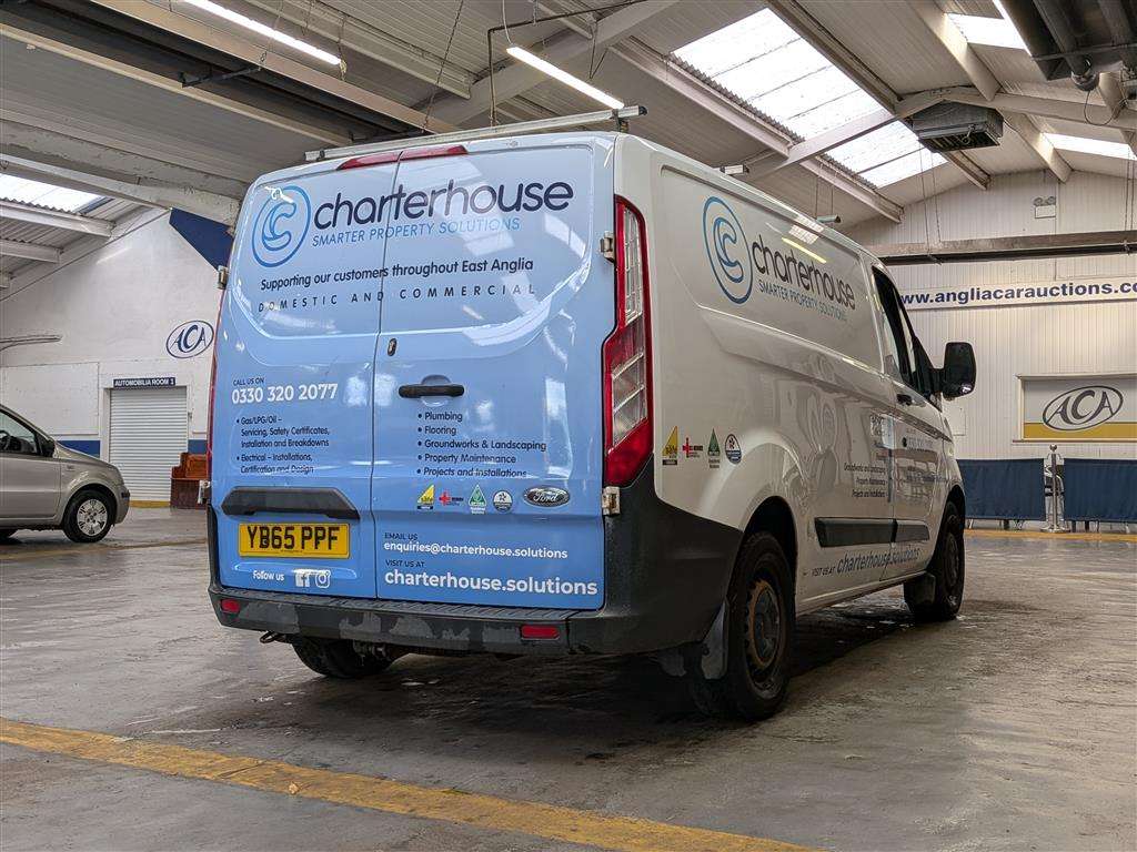 <p>2015 FORD TRANSIT CUSTOM 270 ECO-TE</p>