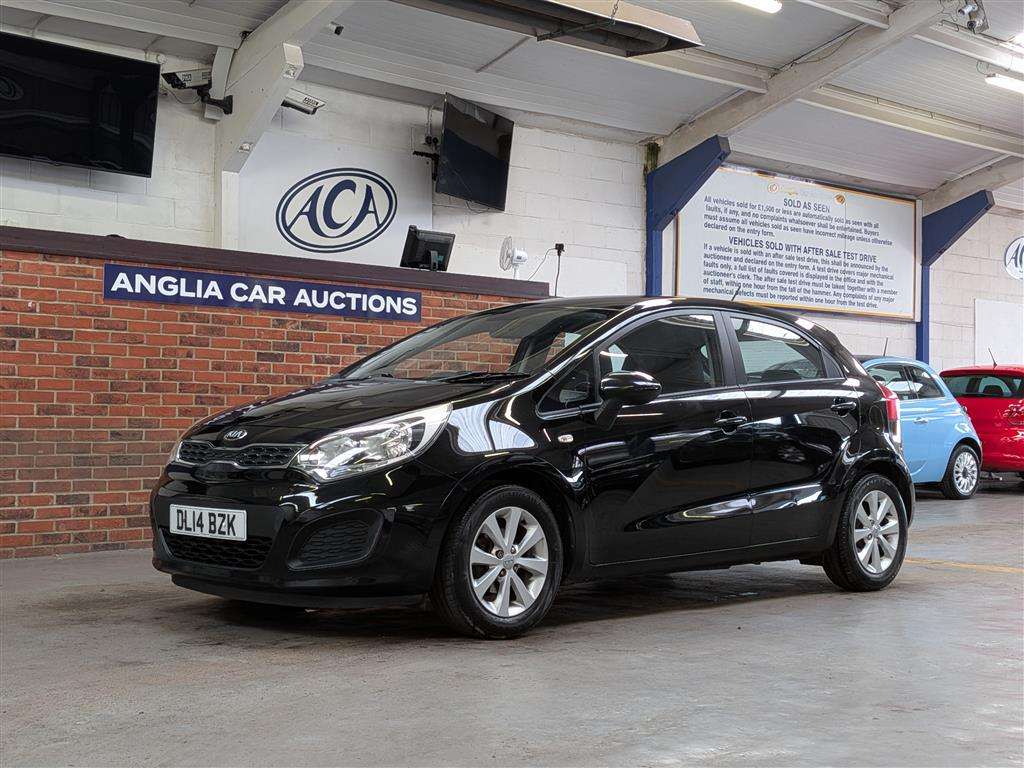 <p>2014 KIA RIO VR7</p>