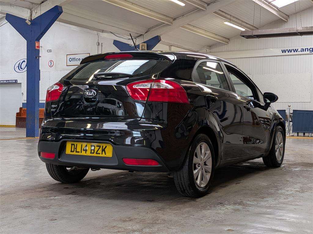 <p>2014 KIA RIO VR7</p>