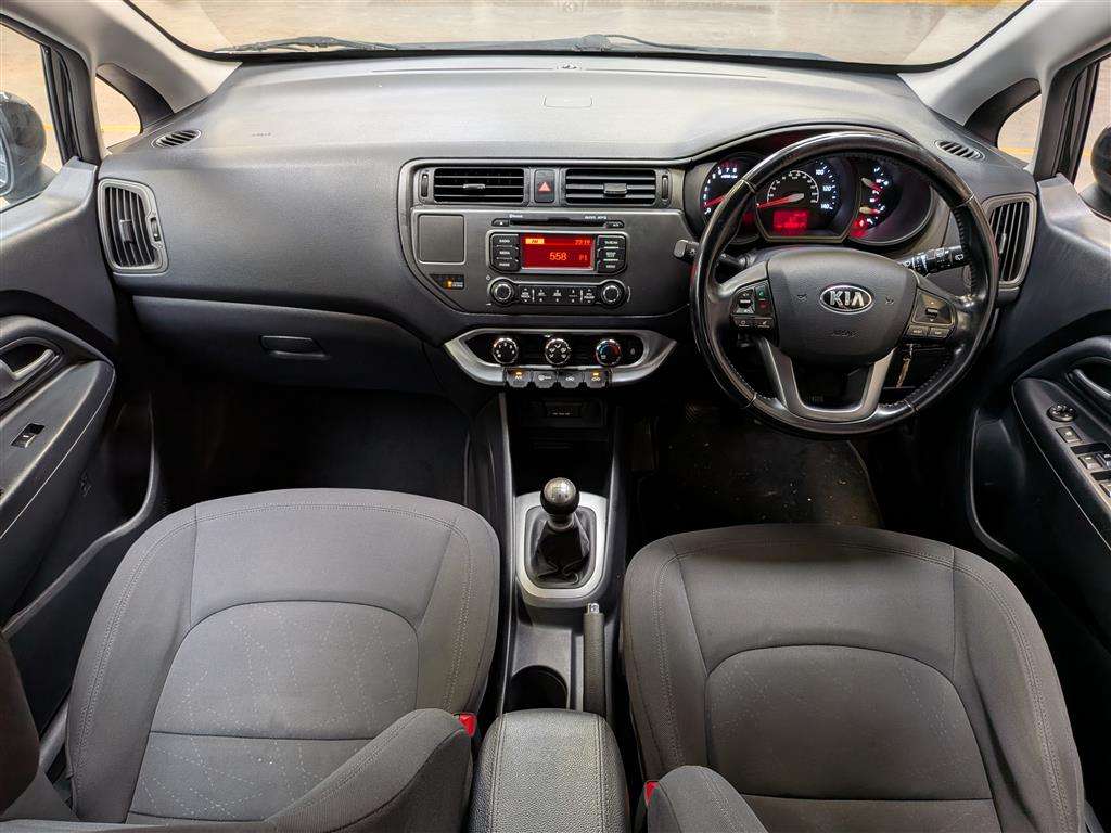 <p>2014 KIA RIO VR7</p>