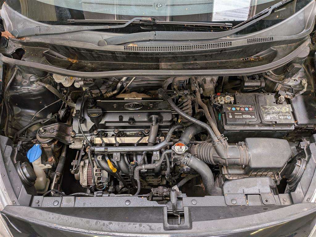 <p>2014 KIA RIO VR7</p>