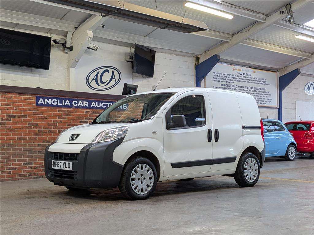 <p>2017 PEUGEOT BIPPER PROFESSIONAL HDI</p>