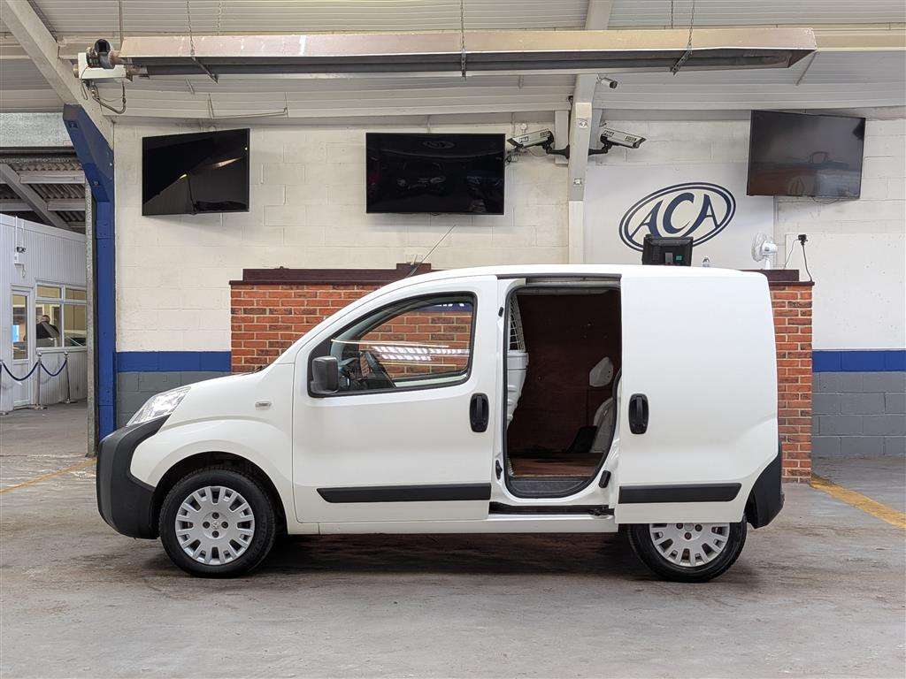 <p>2017 PEUGEOT BIPPER PROFESSIONAL HDI</p>