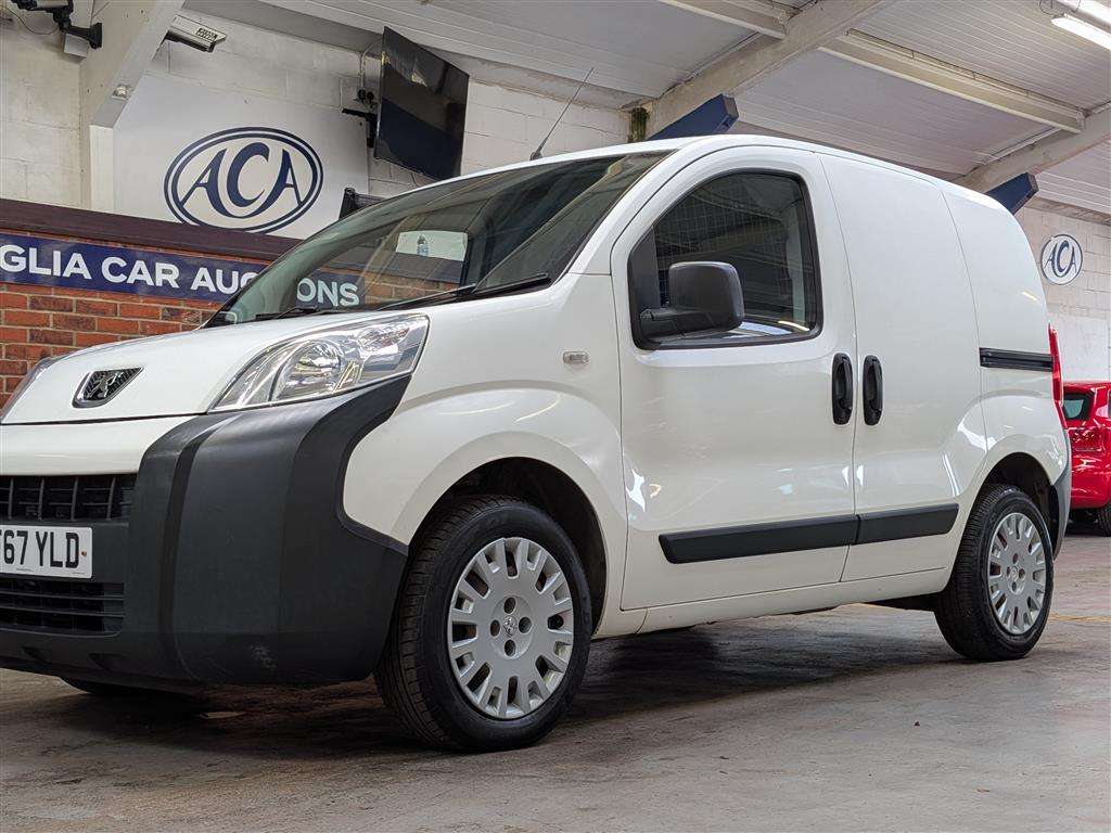 <p>2017 PEUGEOT BIPPER PROFESSIONAL HDI</p>