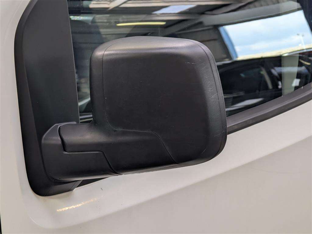 <p>2017 PEUGEOT BIPPER PROFESSIONAL HDI</p>