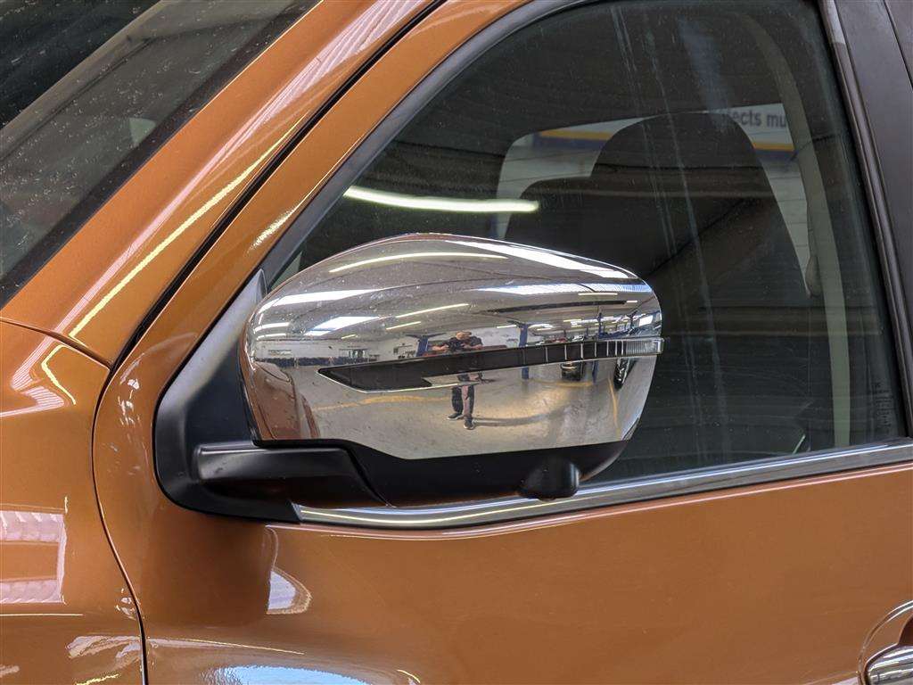 <p>2019 NISSAN NAVARA TEKNA DCI</p>