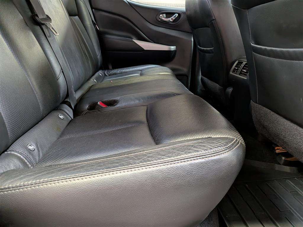 <p>2019 NISSAN NAVARA TEKNA DCI</p>