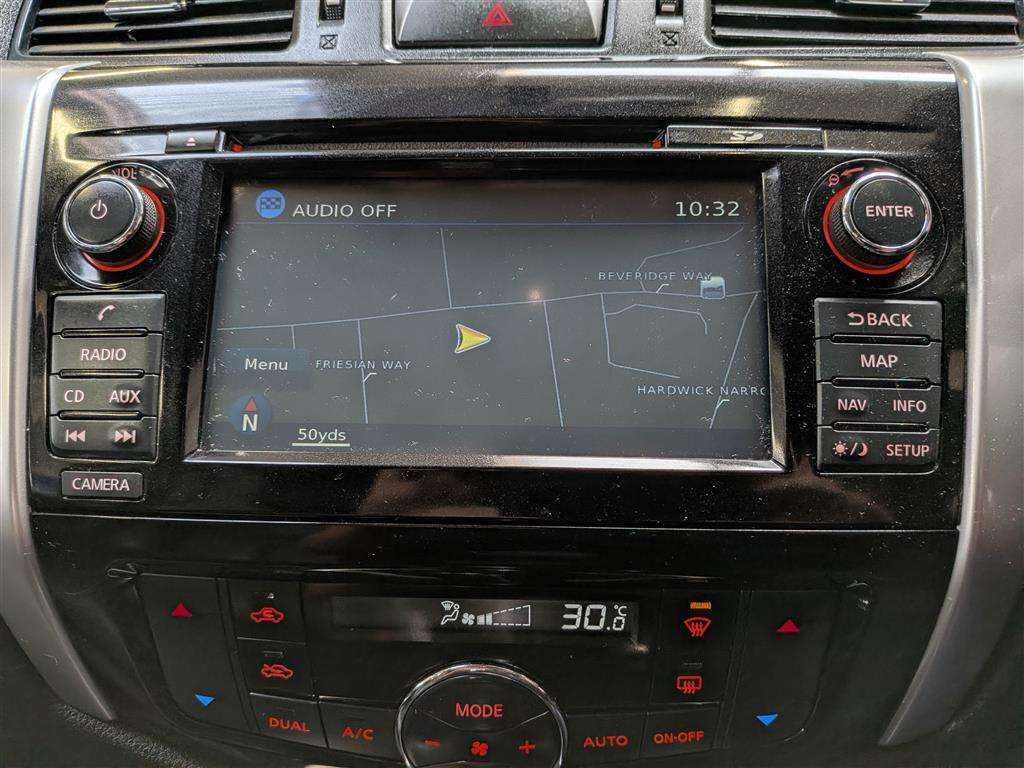 <p>2019 NISSAN NAVARA TEKNA DCI</p>