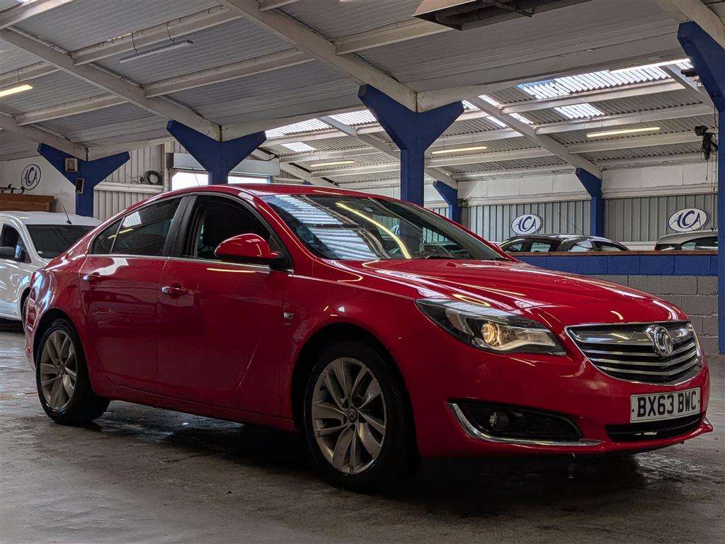 <p>2013 VAUXHALL INSIGNIA SRI</p>