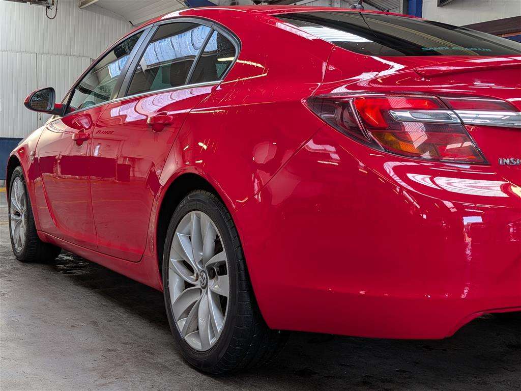 <p>2013 VAUXHALL INSIGNIA SRI</p>