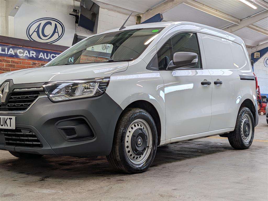 <p>2023 RENAULT KANGOO ML19 START BLUE DC</p>