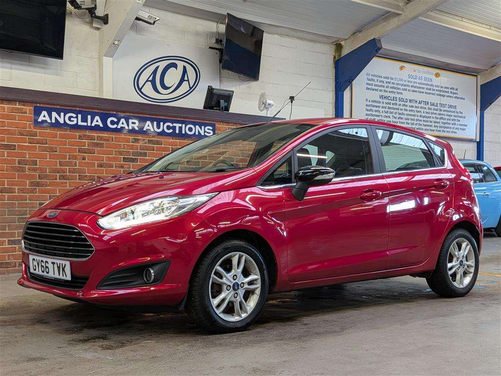 <p>2016 FORD FIESTA ZETEC TURBO</p>
