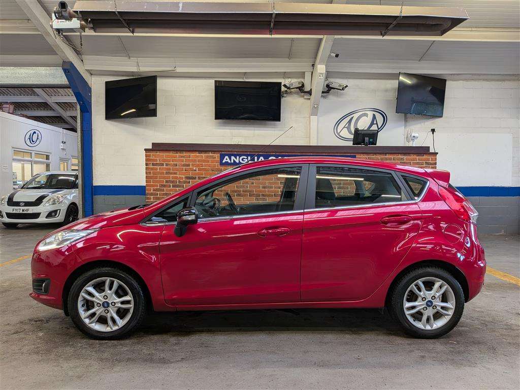 <p>2016 FORD FIESTA ZETEC TURBO</p>