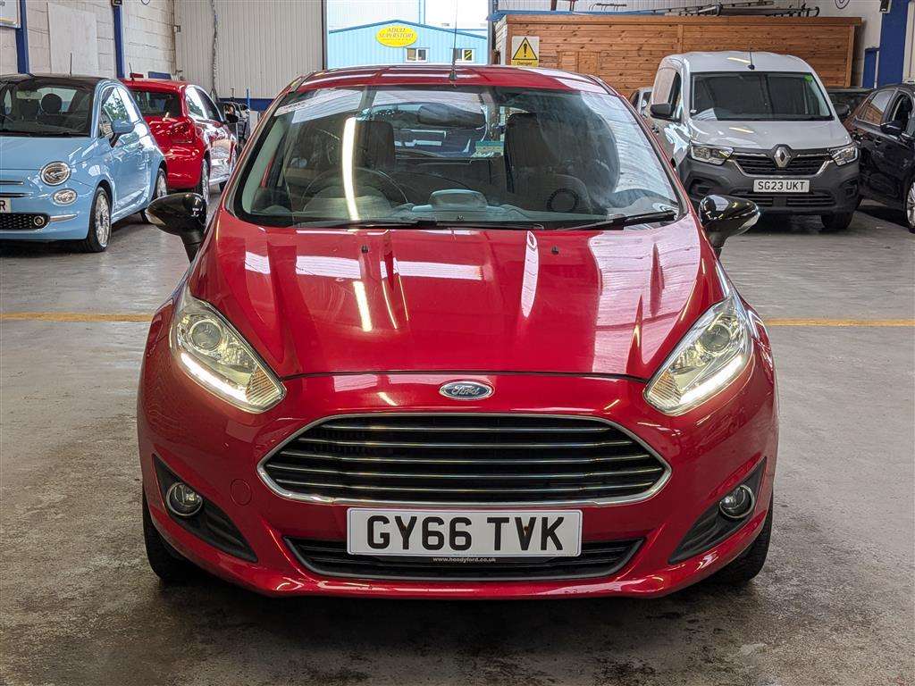 <p>2016 FORD FIESTA ZETEC TURBO</p>