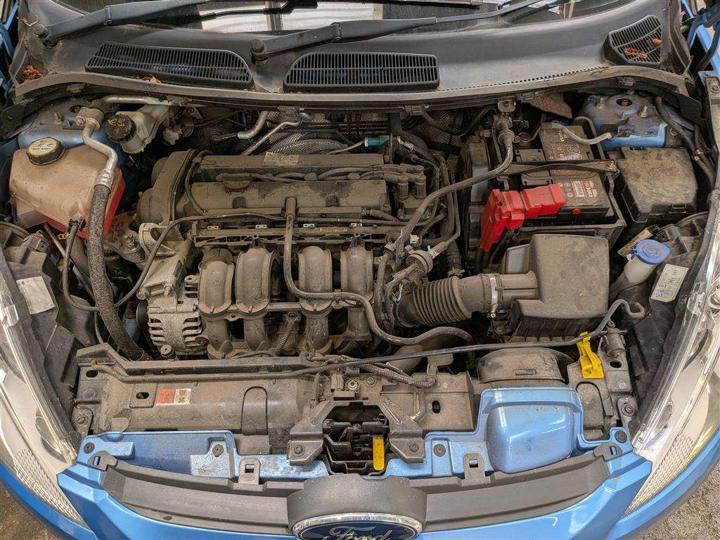 <p>2010 FORD FIESTA ZETEC</p>