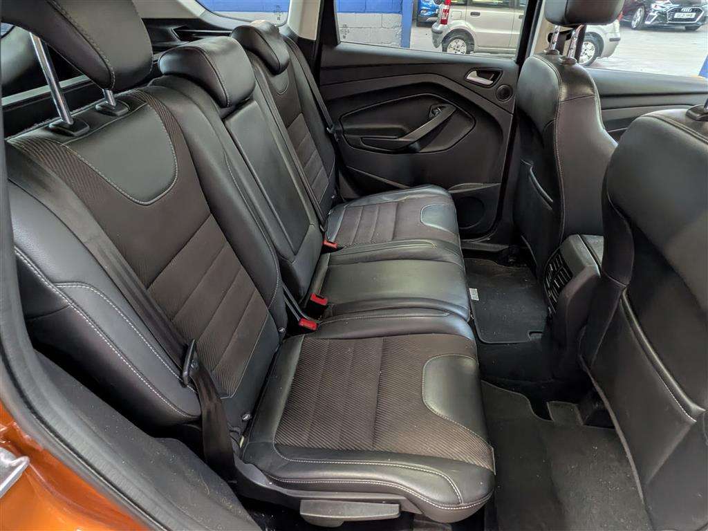 <p>2015 FORD KUGA TITANIUM TDCI 4X4 AU</p>