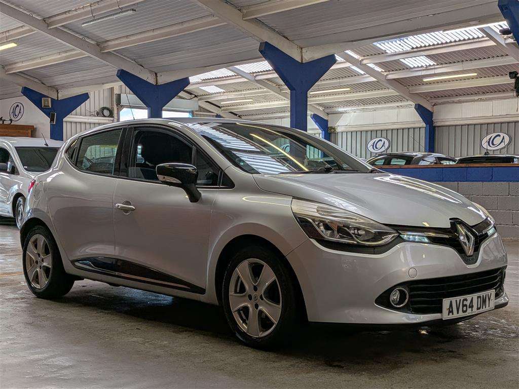<p>2014 RENAULT CLIO D-QUE M-NAV ENERGY D</p>