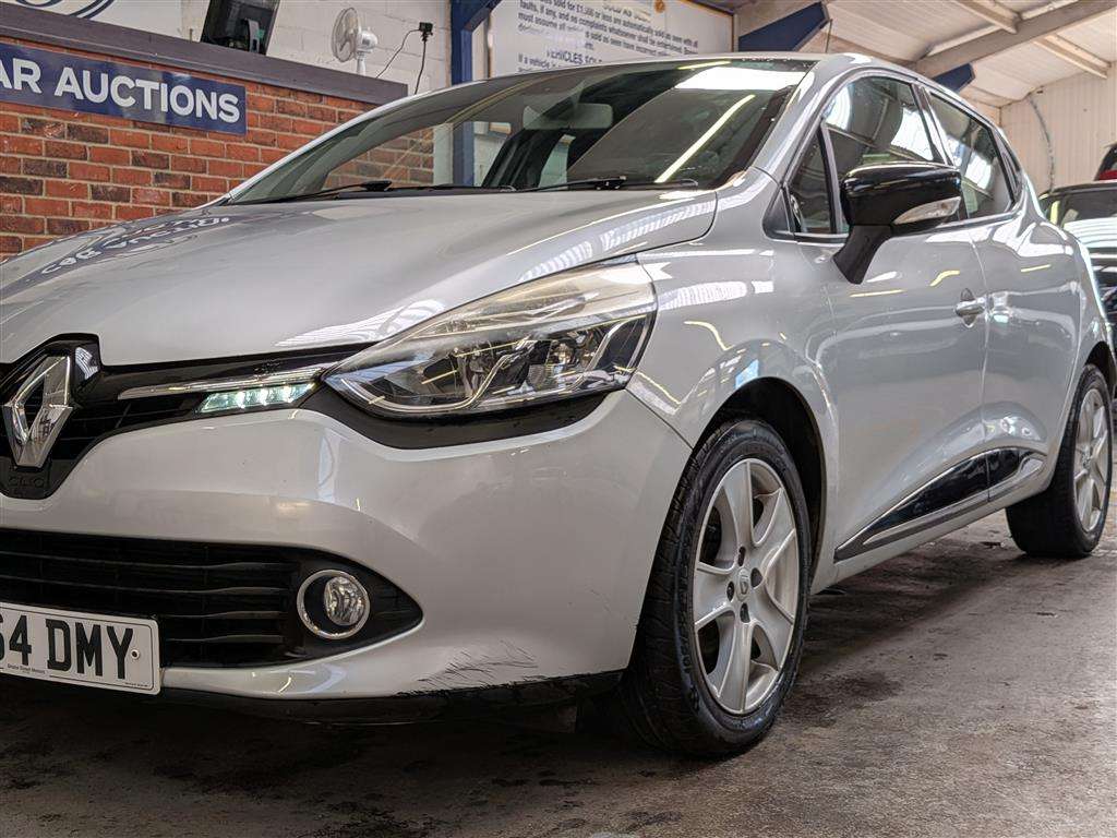 <p>2014 RENAULT CLIO D-QUE M-NAV ENERGY D</p>