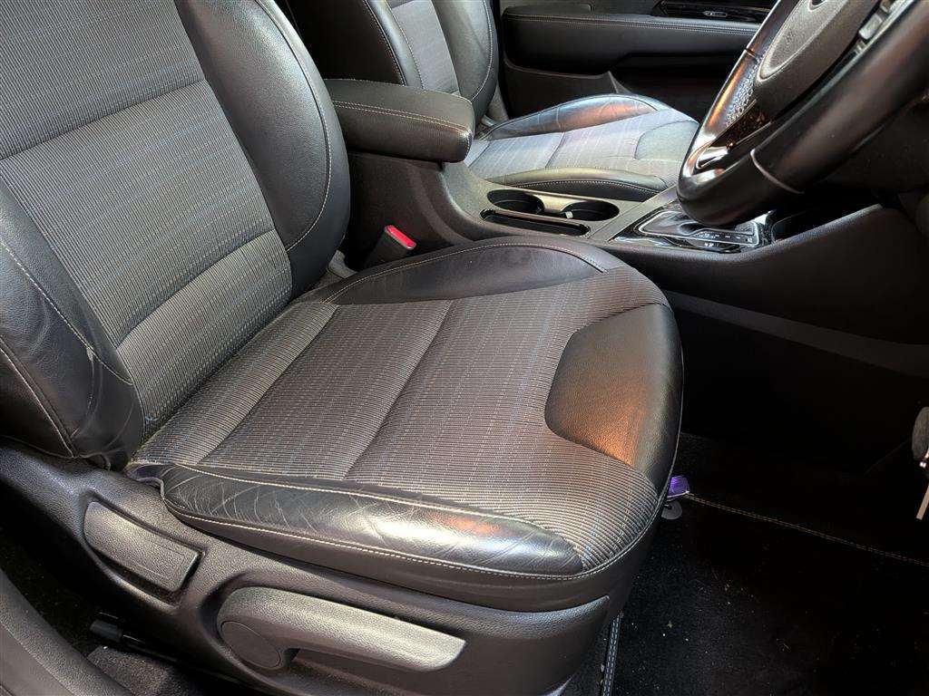 <p>2017 KIA NIRO 2 S-A</p>