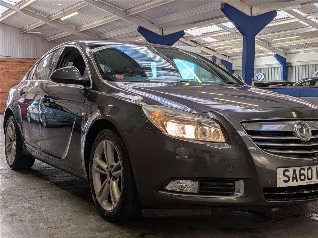 <p>2010 VAUXHALL INSIGNIA SRI 128 CDTI</p>