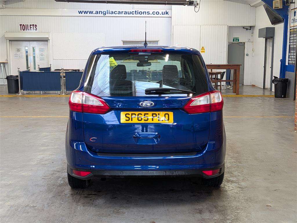 <p>2015 FORD GRAND C-MAX ZETEC TDCI</p>