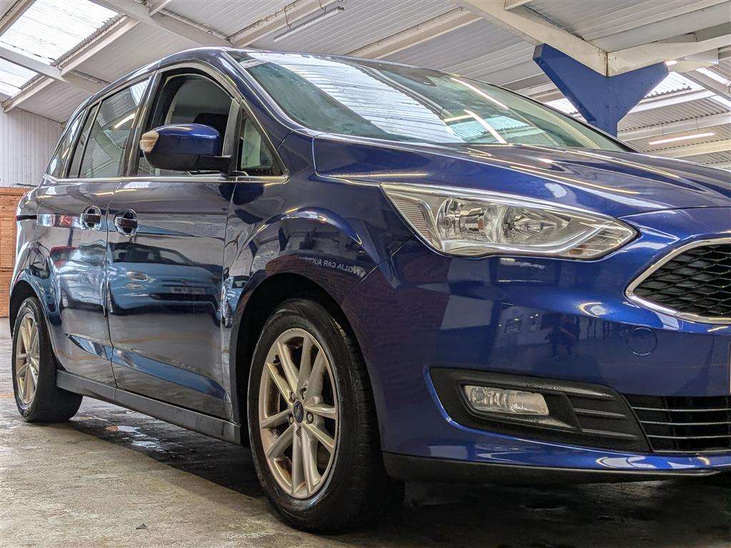 <p>2015 FORD GRAND C-MAX ZETEC TDCI</p>