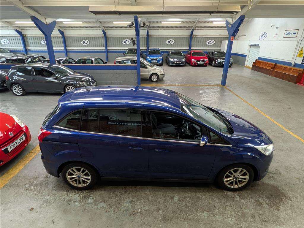 <p>2015 FORD GRAND C-MAX ZETEC TDCI</p>