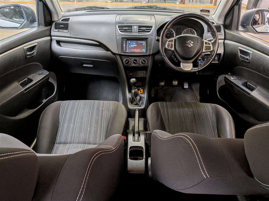<p>2017 SUZUKI SWIFT SZ-L</p>