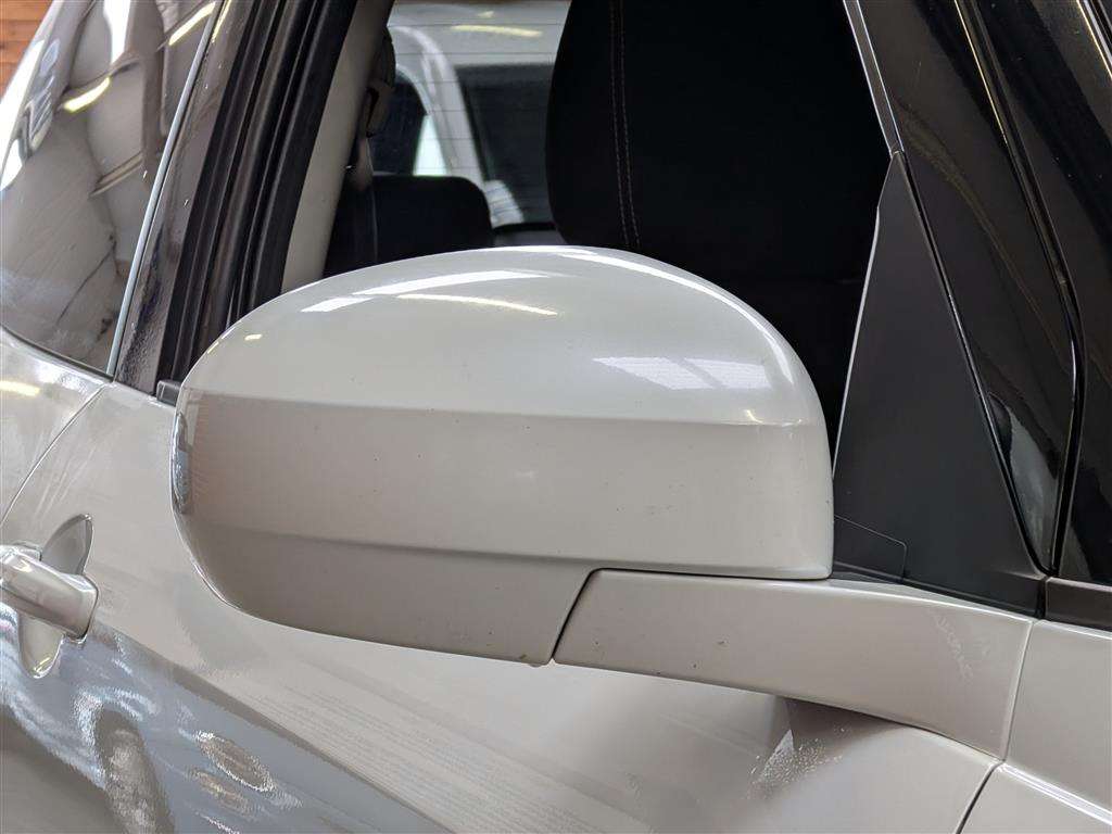 <p>2017 SUZUKI SWIFT SZ-L</p>
