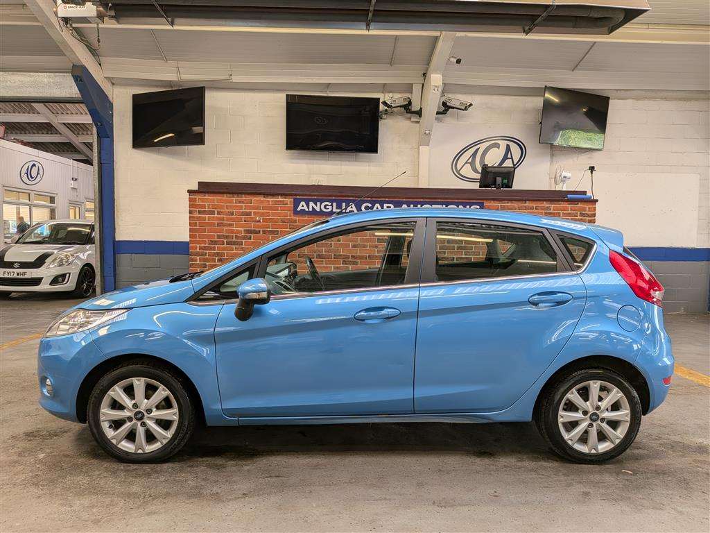 <p>2011 FORD FIESTA ZETEC</p>