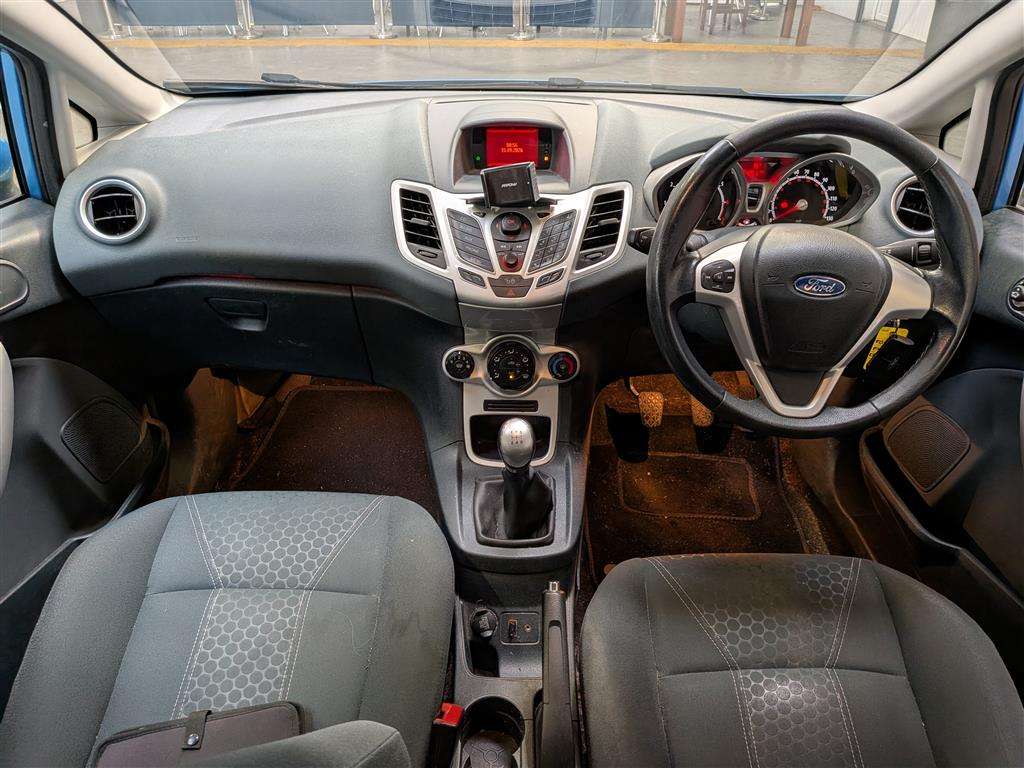 <p>2011 FORD FIESTA ZETEC</p>