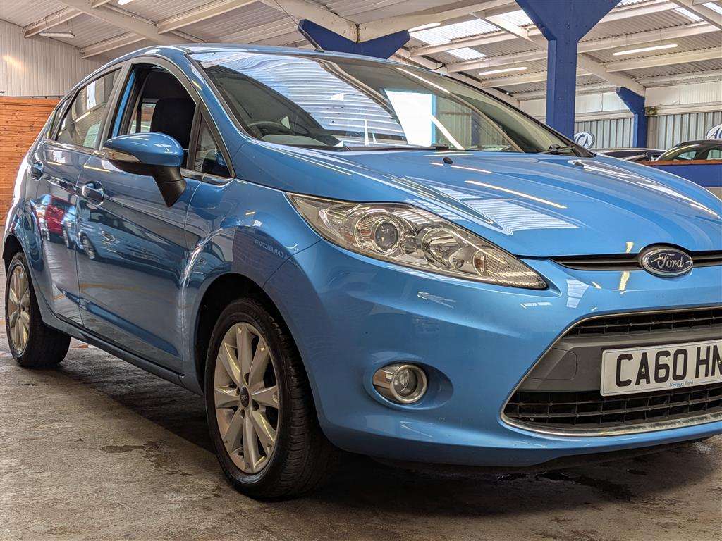 <p>2011 FORD FIESTA ZETEC</p>