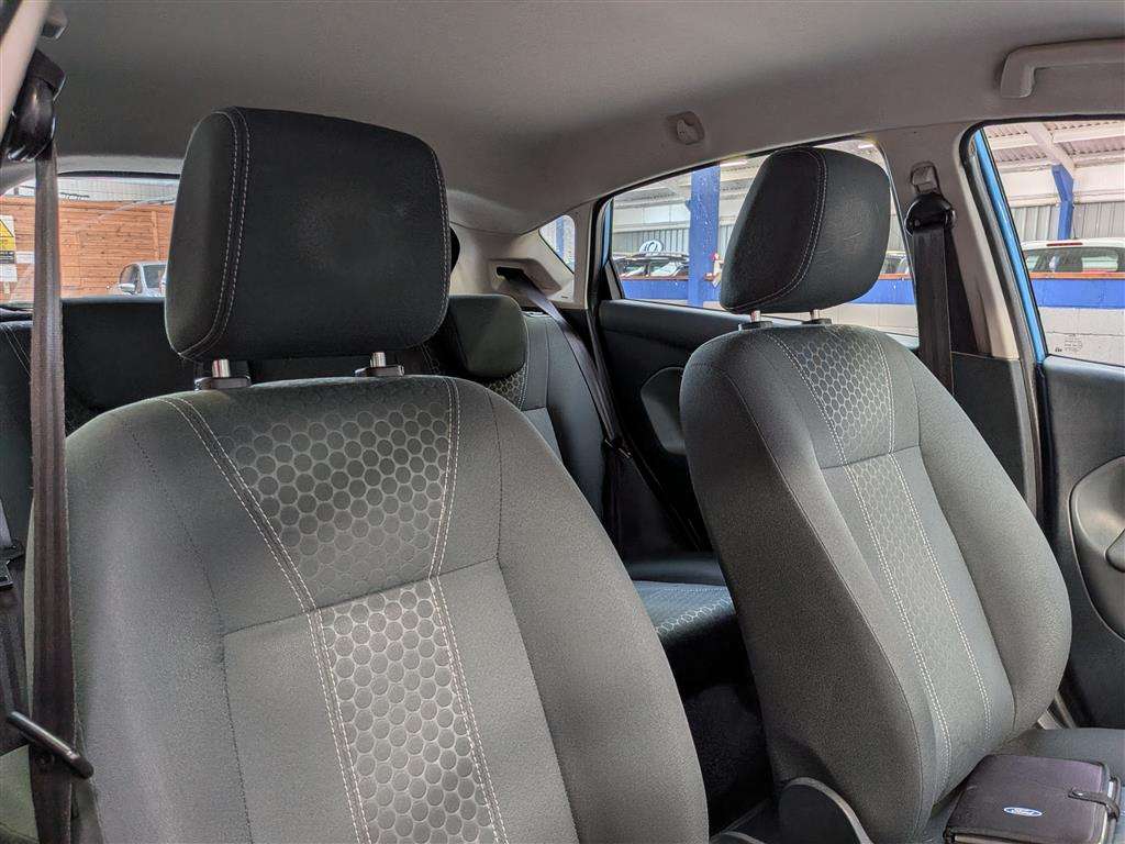 <p>2011 FORD FIESTA ZETEC</p>