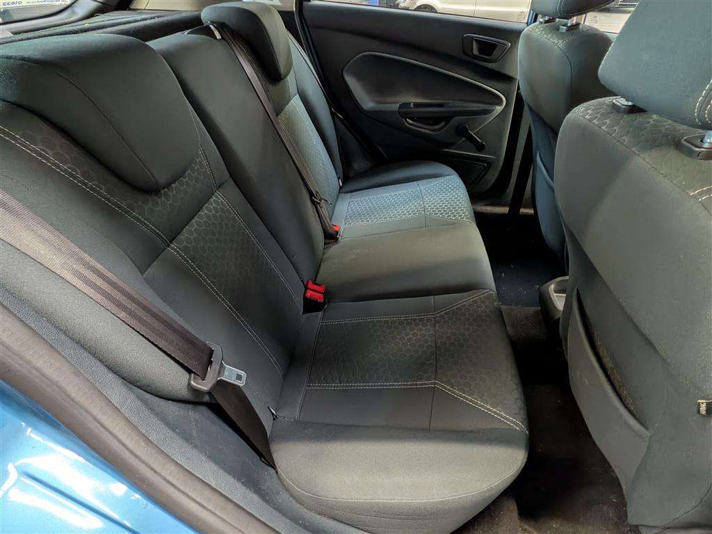 <p>2011 FORD FIESTA ZETEC</p>