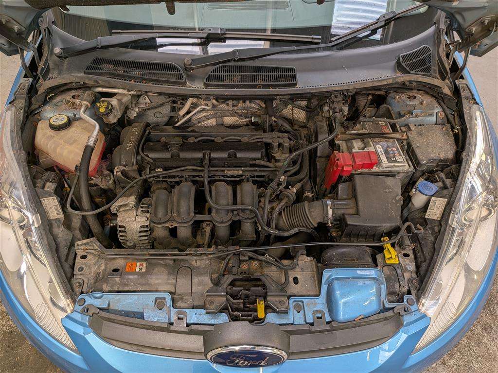 <p>2011 FORD FIESTA ZETEC</p>