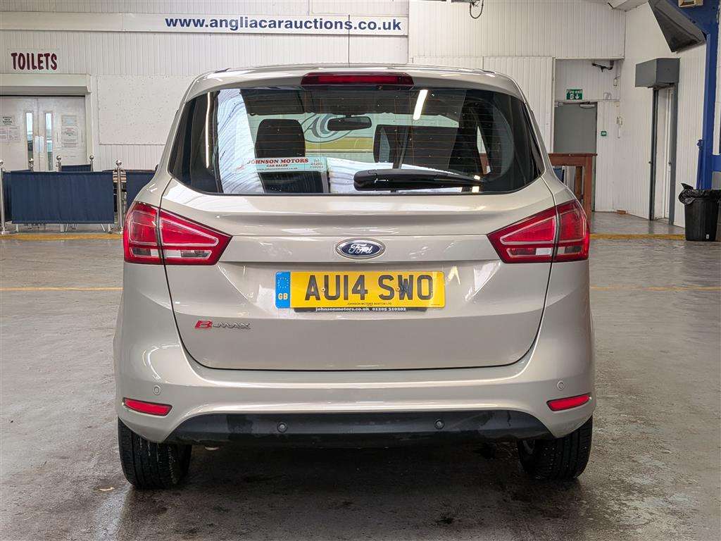 <p>2014 FORD B-MAX ZETEC TDCI</p>