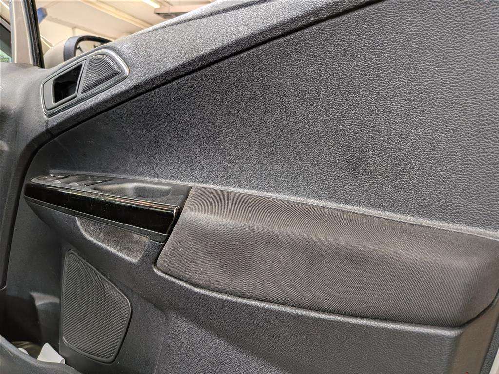 <p>2014 FORD B-MAX ZETEC TDCI</p>