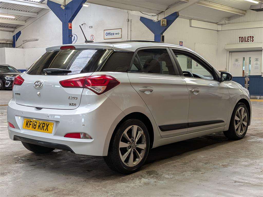<p>2018 HYUNDAI I20 PREMIUM SE NAV MPI</p>