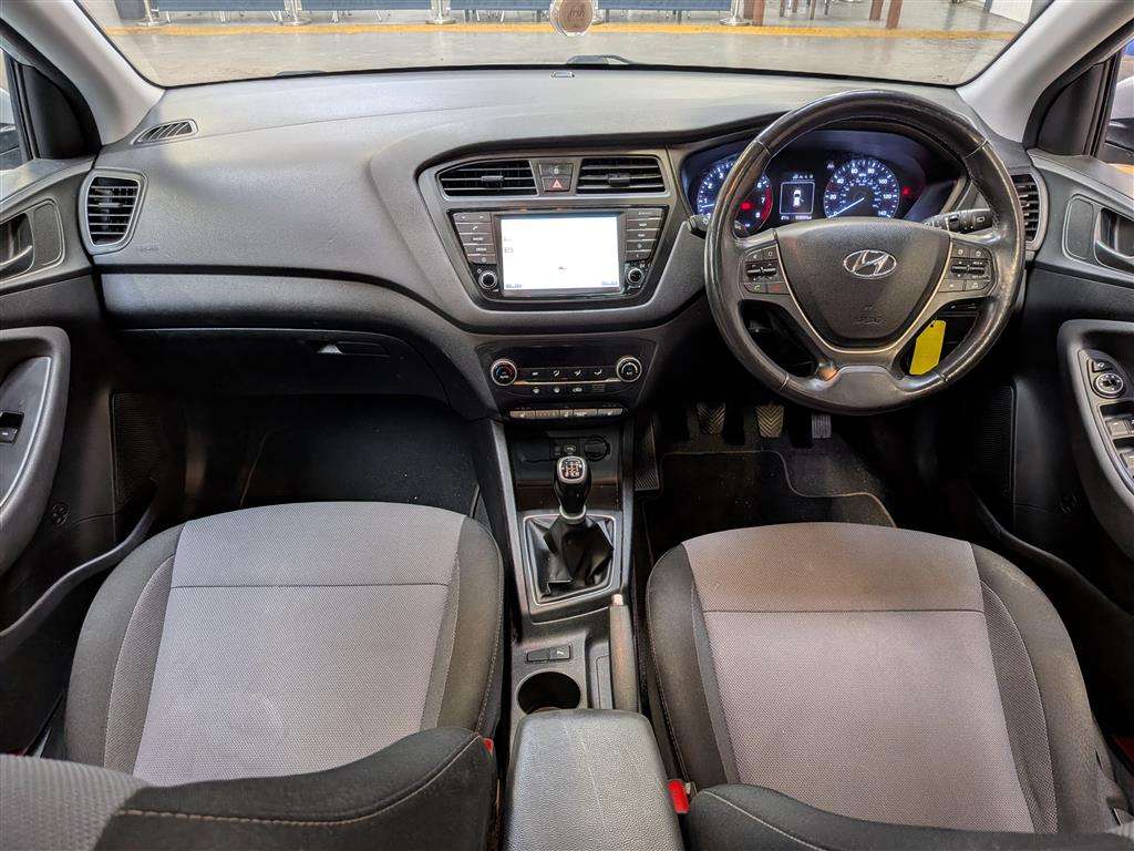<p>2018 HYUNDAI I20 PREMIUM SE NAV MPI</p>
