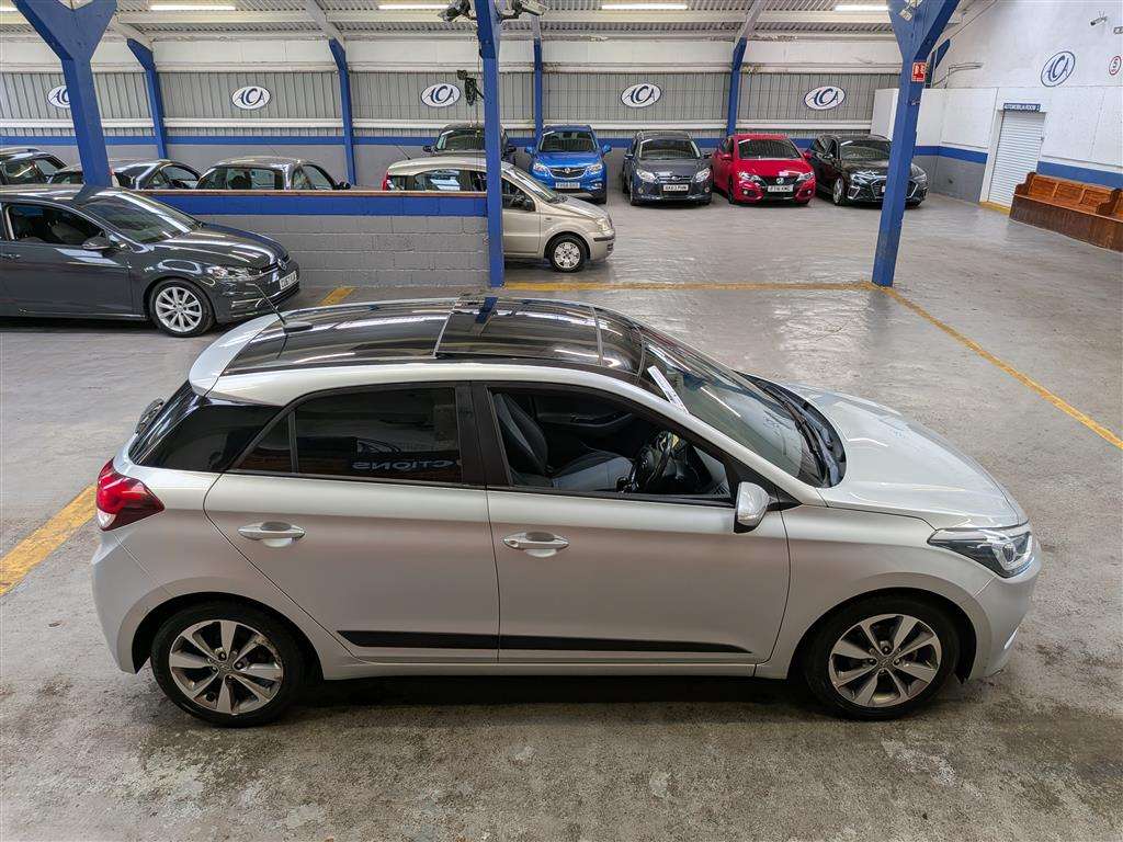 <p>2018 HYUNDAI I20 PREMIUM SE NAV MPI</p>