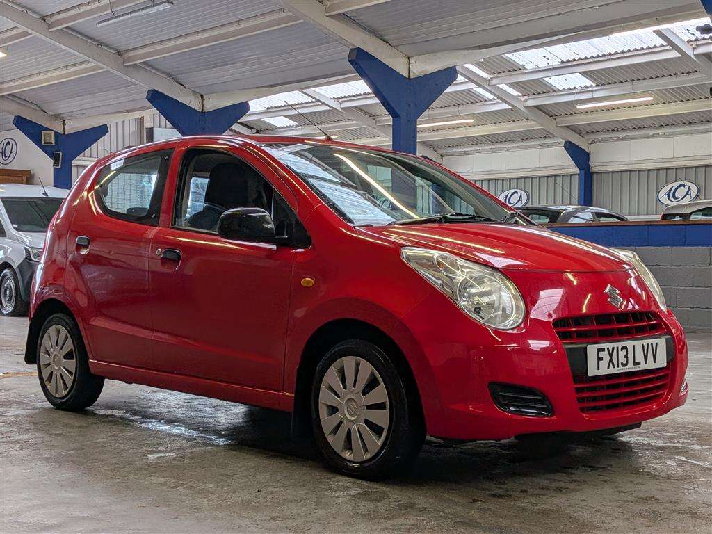 <p>2013 SUZUKI ALTO SZ</p>