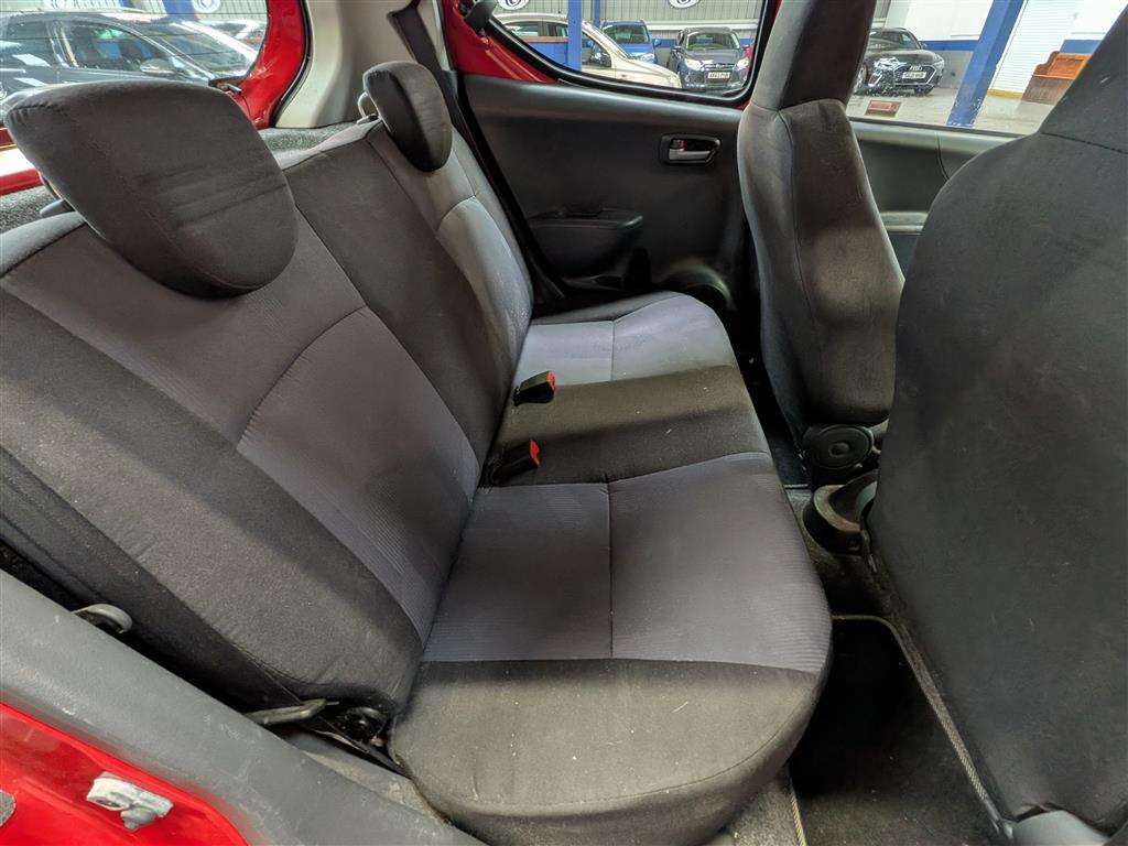 <p>2013 SUZUKI ALTO SZ</p>