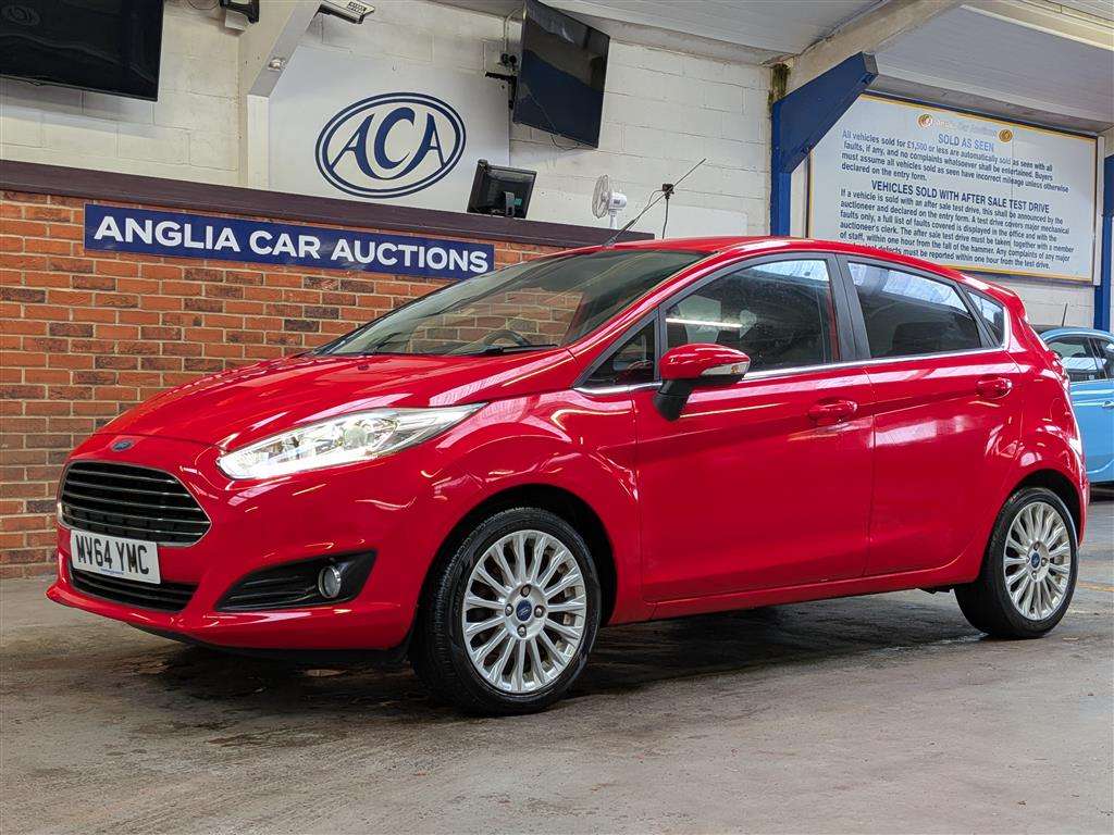 <p>2014 FORD FIESTA TITANIUM</p>