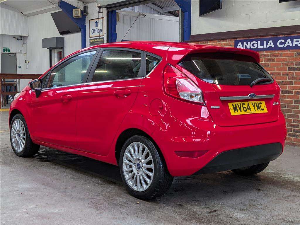 <p>2014 FORD FIESTA TITANIUM</p>