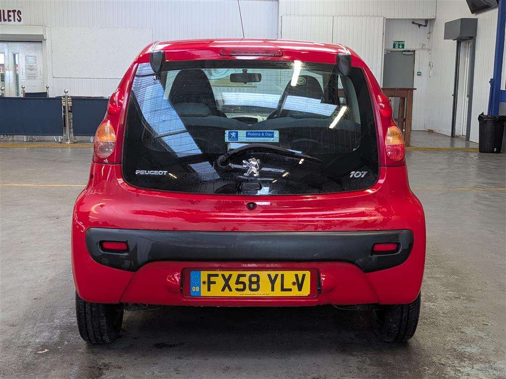 <p>2008 PEUGEOT 107 URBAN</p>