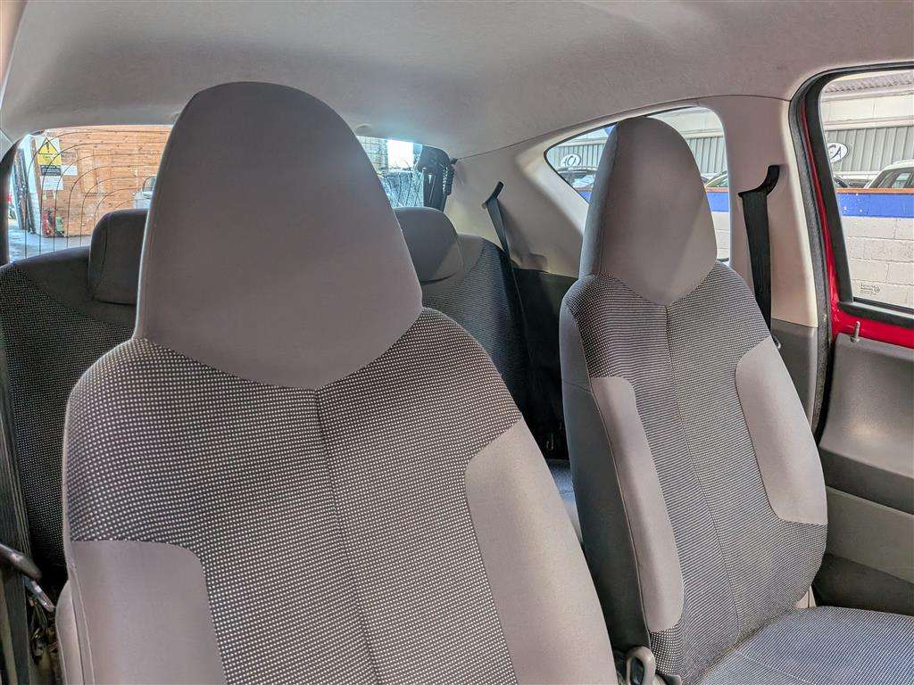 <p>2008 PEUGEOT 107 URBAN</p>