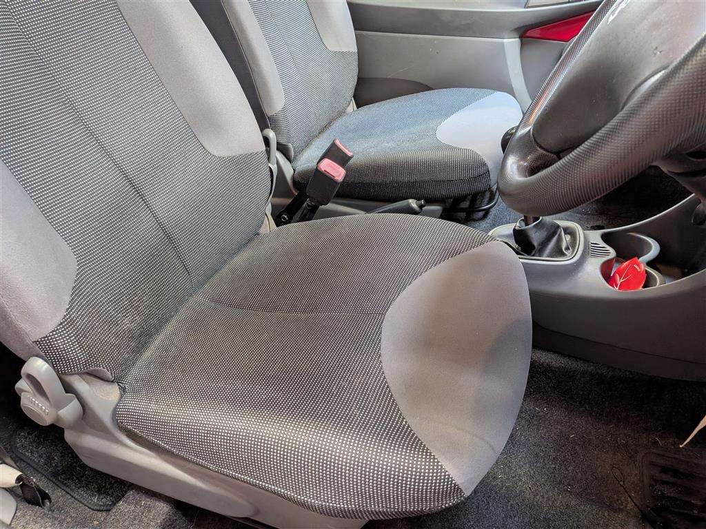<p>2008 PEUGEOT 107 URBAN</p>