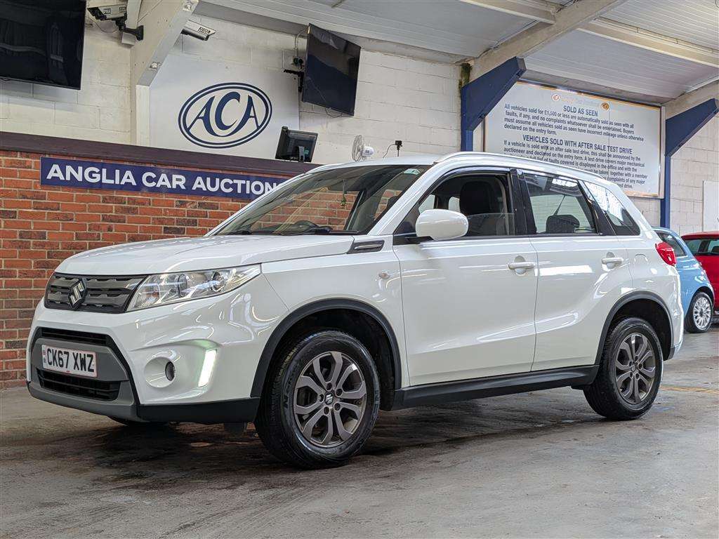 <p>2017 SUZUKI VITARA SZ4</p>