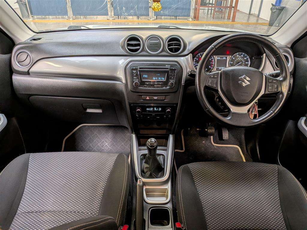 <p>2017 SUZUKI VITARA SZ4</p>